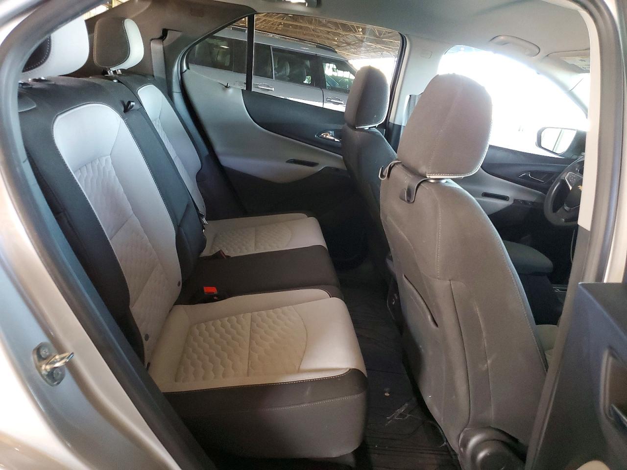 2021 CHEVROLET EQUINOX LS photo 10