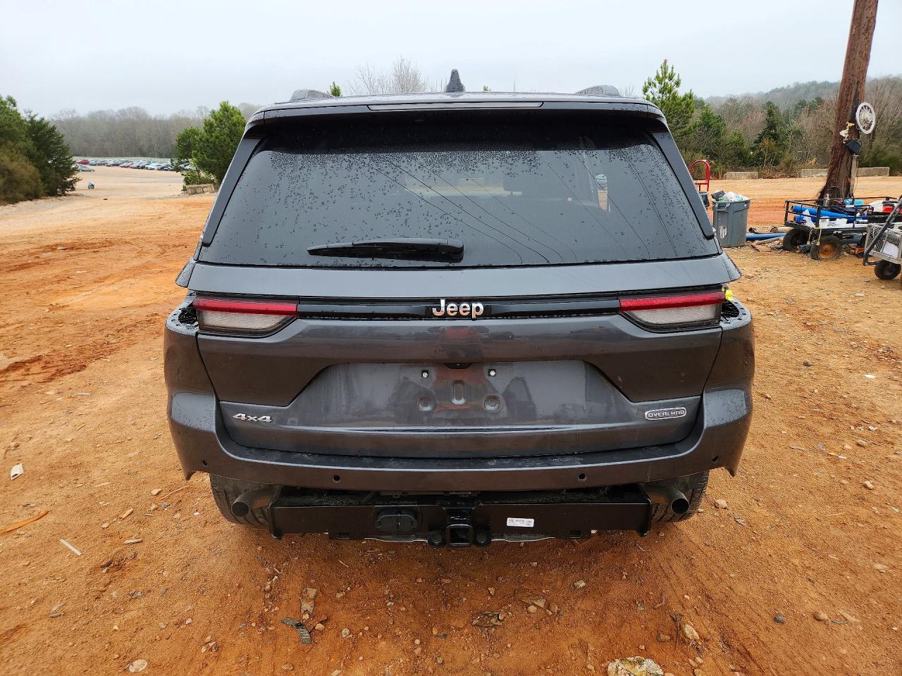 2023 JEEP GRAND CHEROKEE OVERLAND photo 11