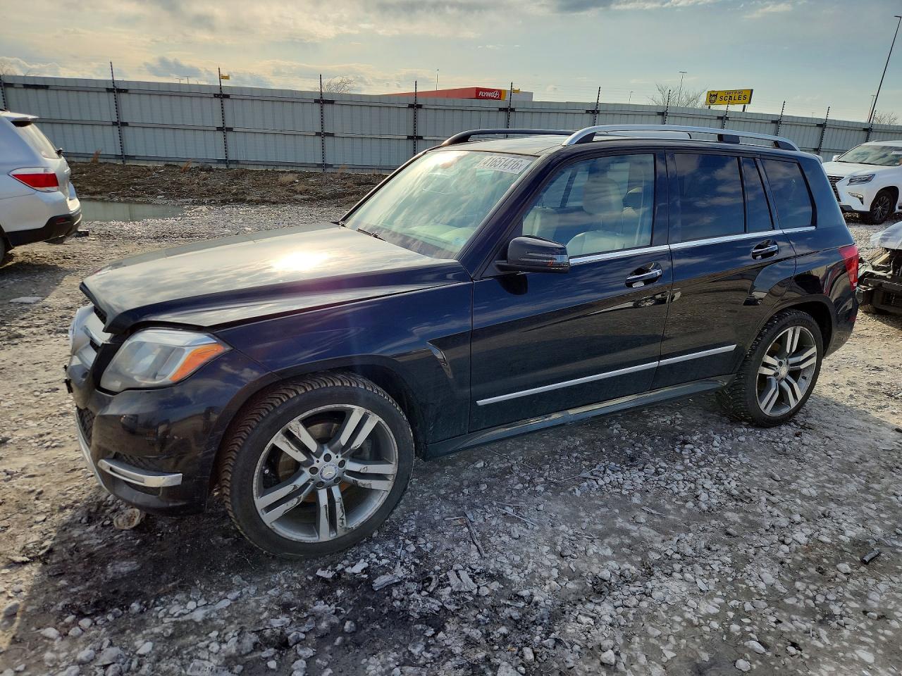 2014 MERCEDES-BENZ GLK
