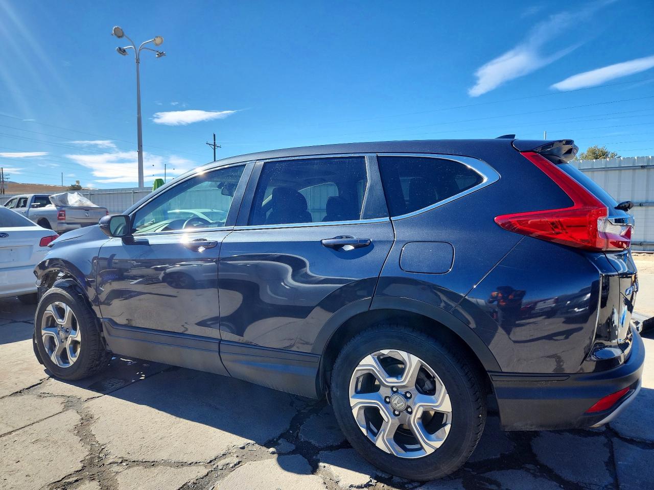 2018 HONDA CR-V EXL photo 2