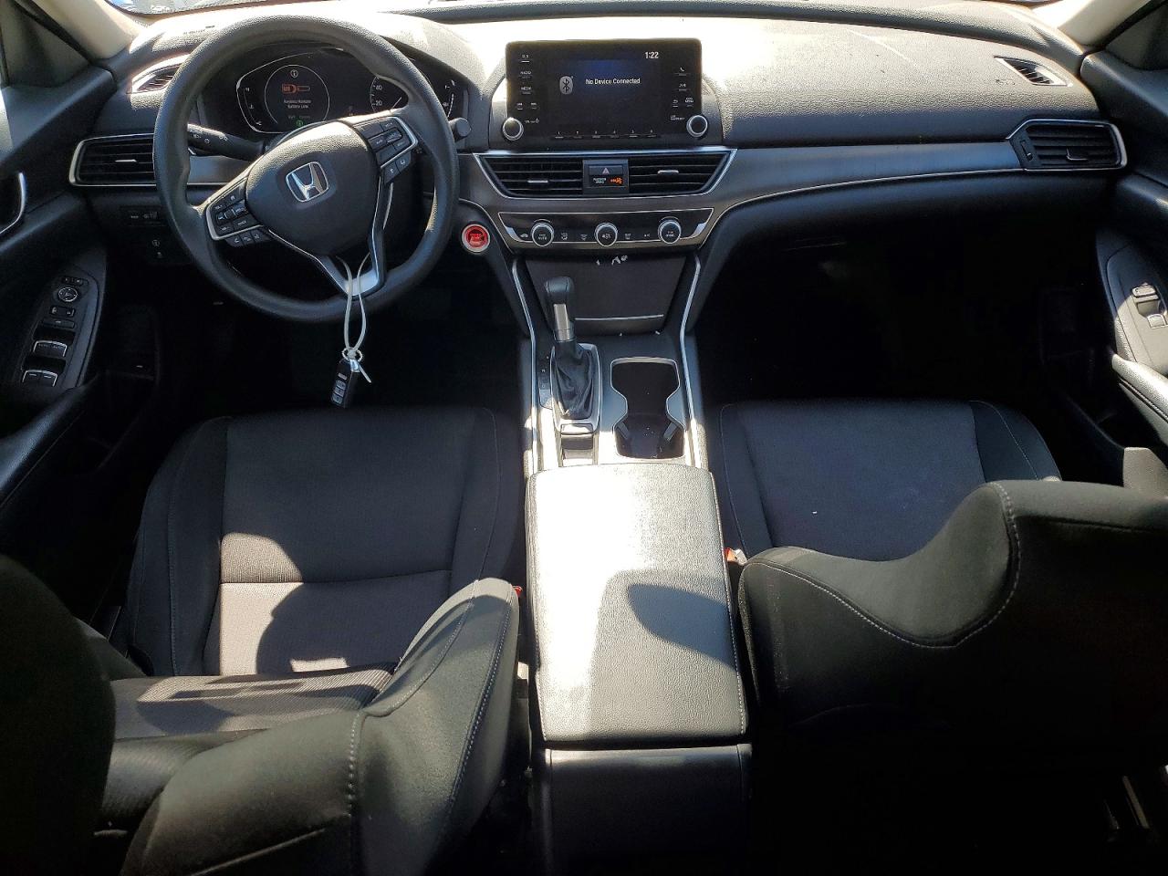 2018 HONDA ACCORD LX photo 15