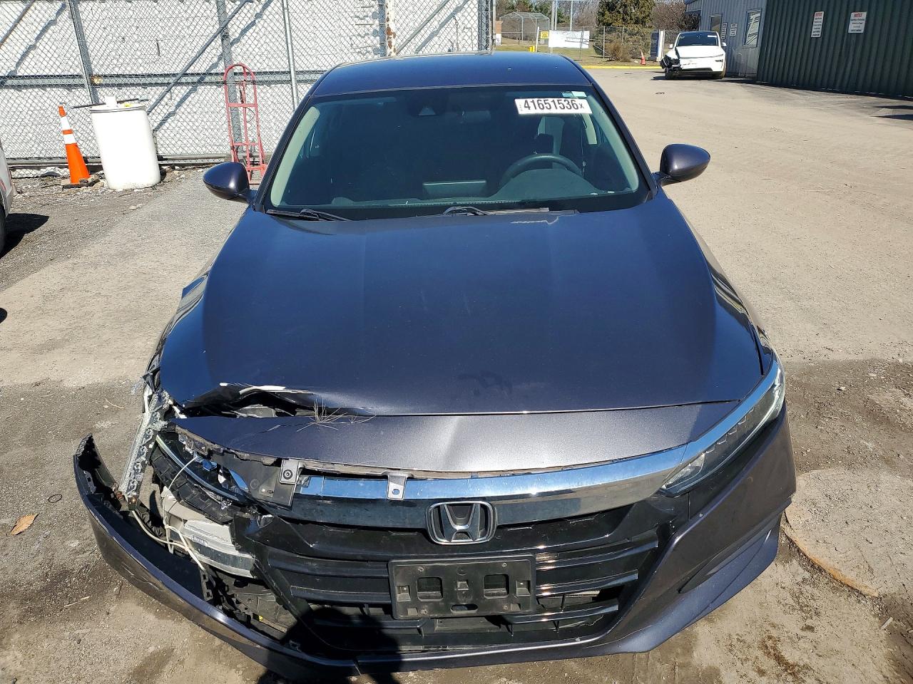2018 HONDA ACCORD LX photo 9