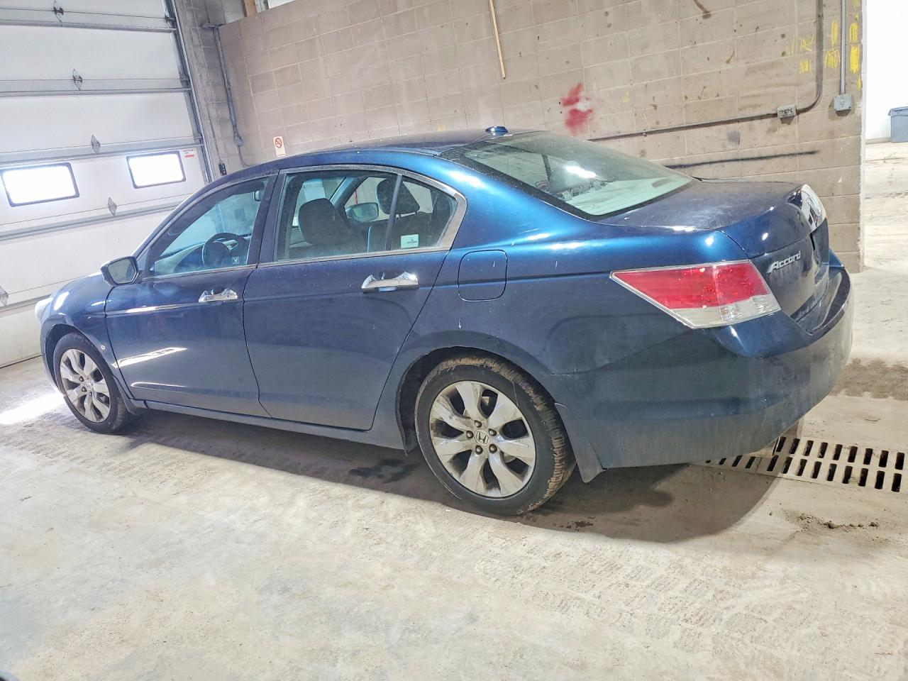 2010 HONDA ACCORD EXL photo 4