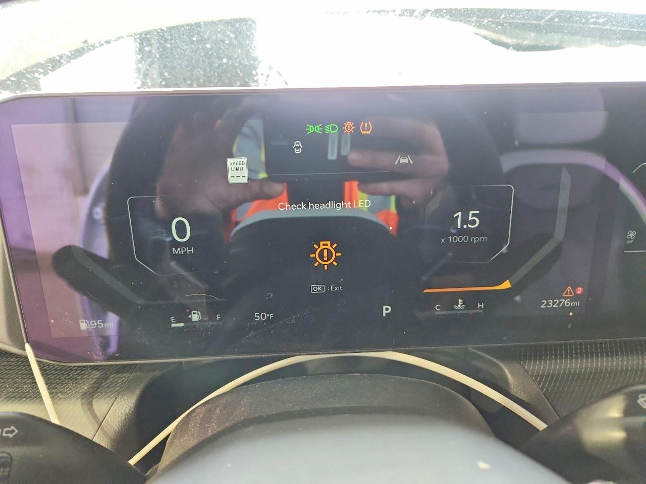 2025 KIA K4 GT-LINE photo 9