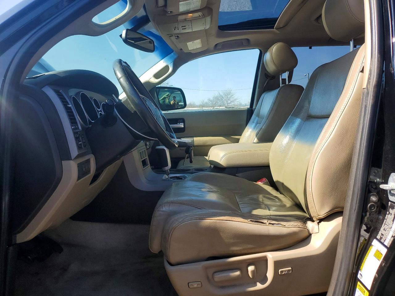 2010 TOYOTA SEQUOIA LIMITED photo 7