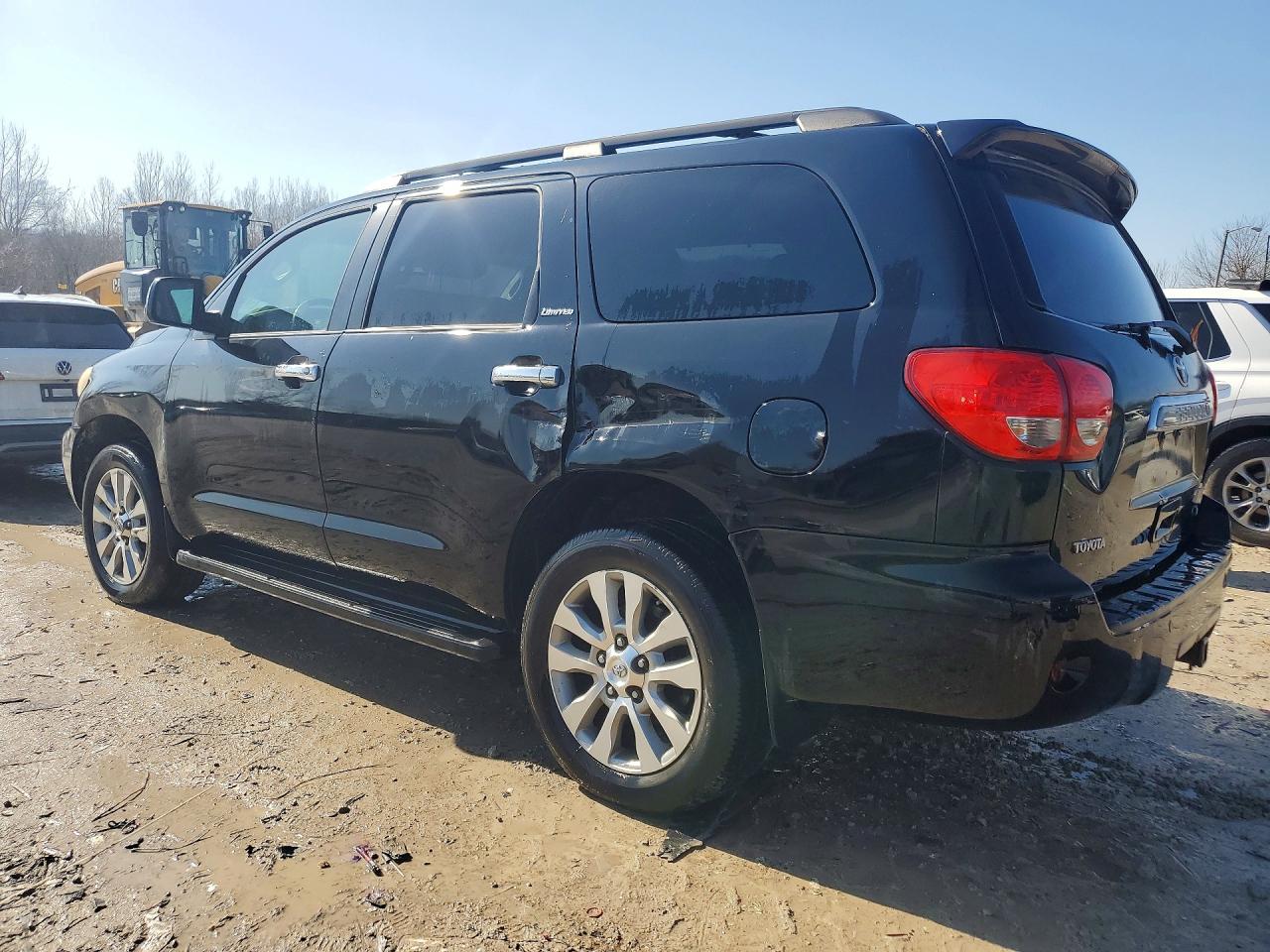 2010 TOYOTA SEQUOIA LIMITED photo 2