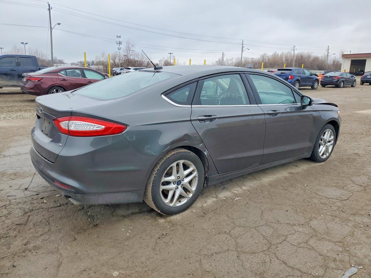 2015 FORD FUSION SE photo 5