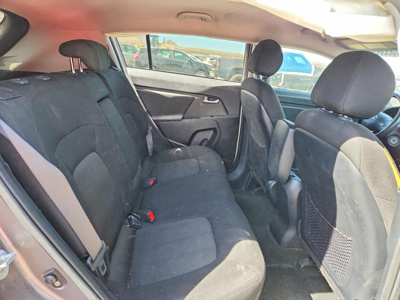 2012 KIA SPORTAGE LX photo 21