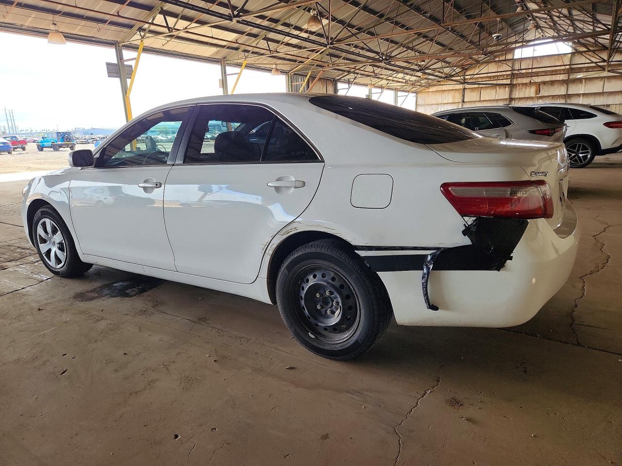 2007 TOYOTA CAMRY LE photo 2