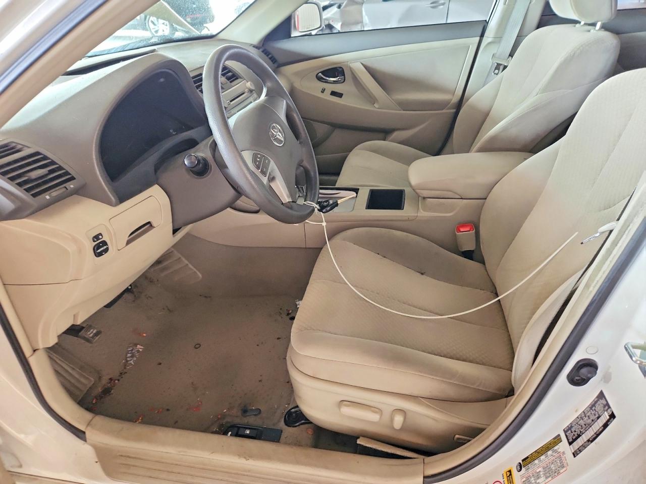 2007 TOYOTA CAMRY LE photo 7