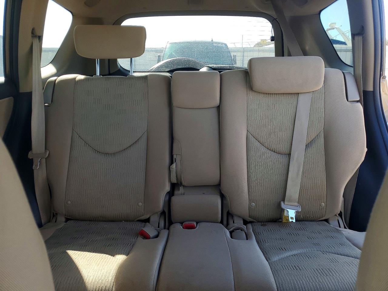 2010 TOYOTA RAV4 BASE photo 28