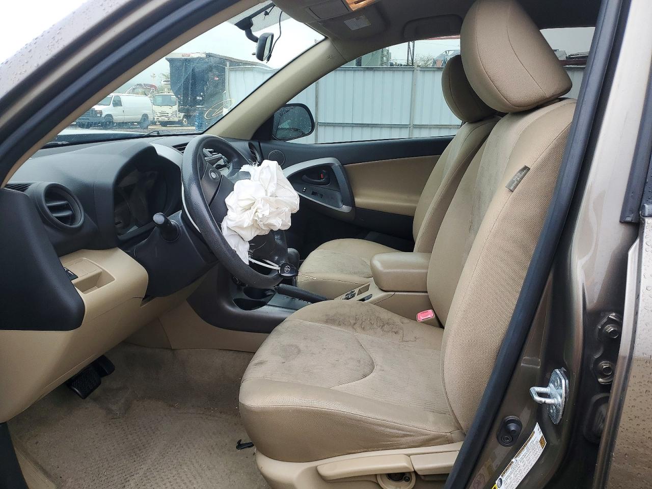 2010 TOYOTA RAV4 BASE photo 19