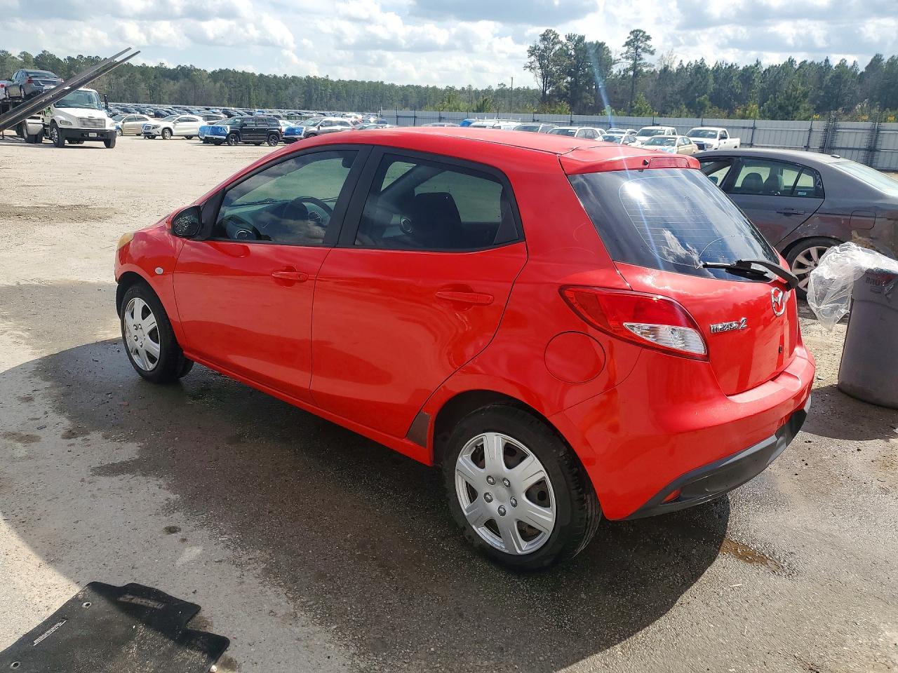 2012 MAZDA MAZDA2 photo 3