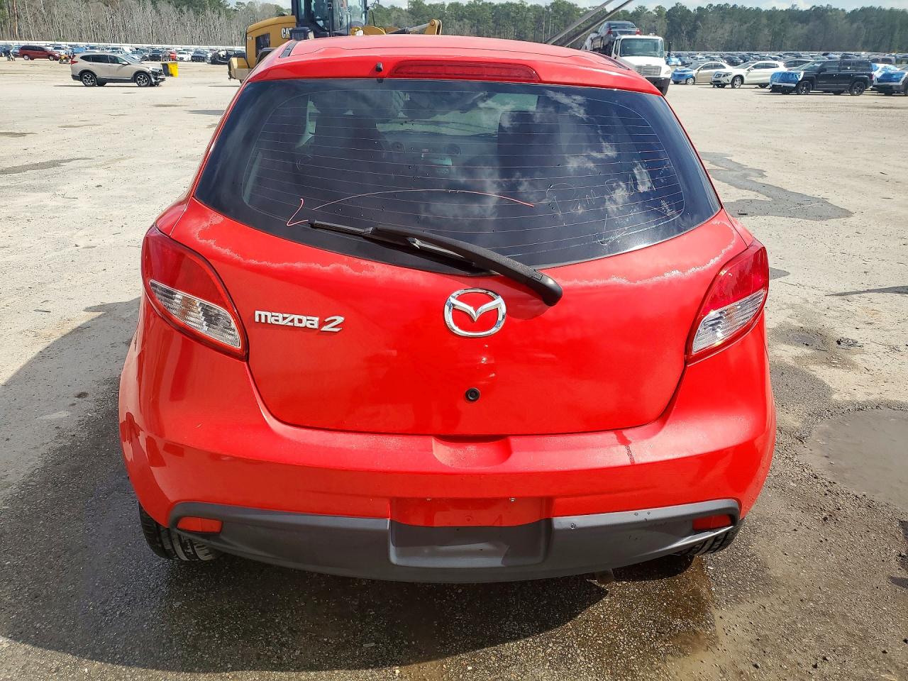 2012 MAZDA MAZDA2 photo 11