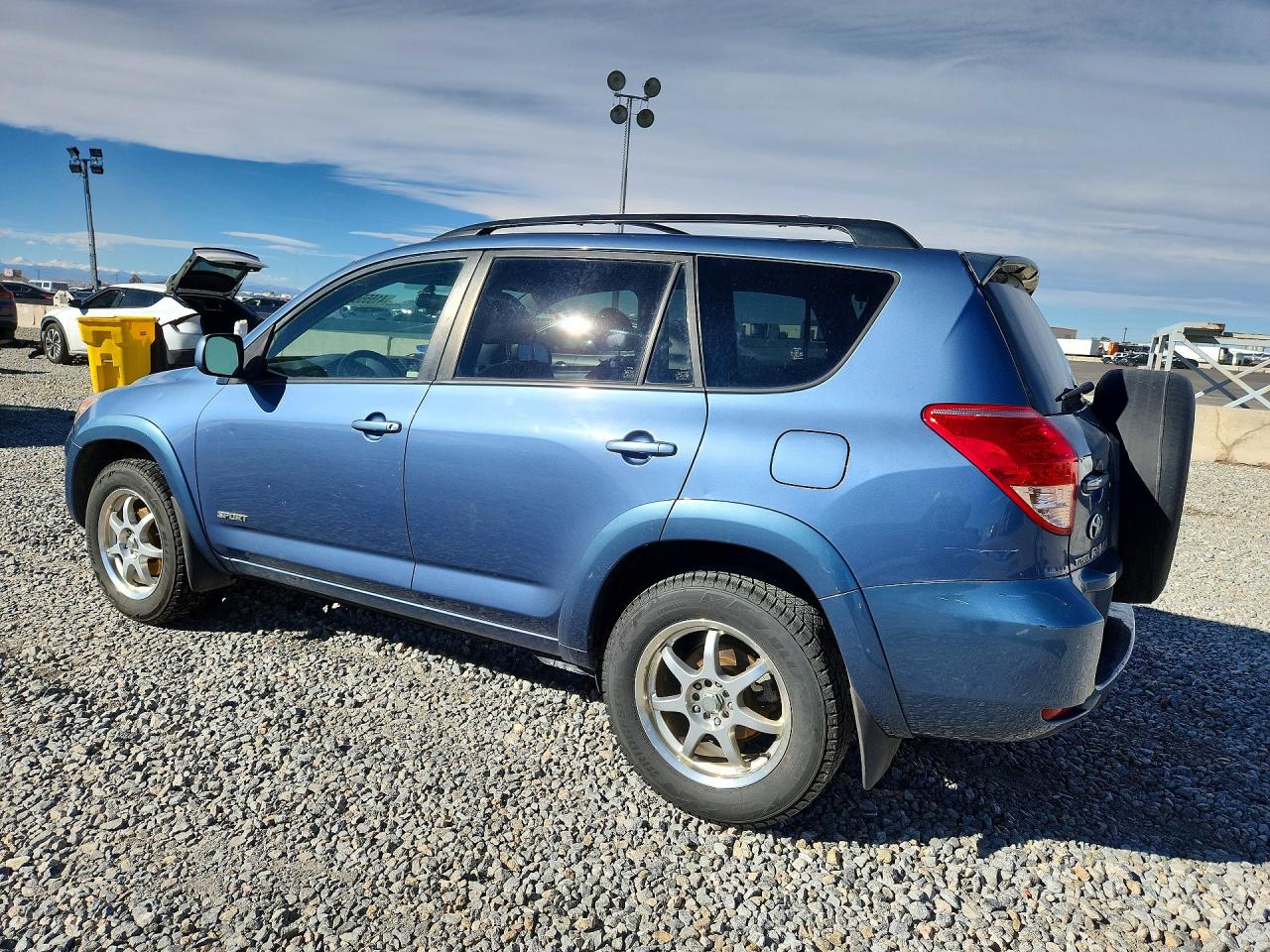 2008 TOYOTA RAV4 SPORT photo 2