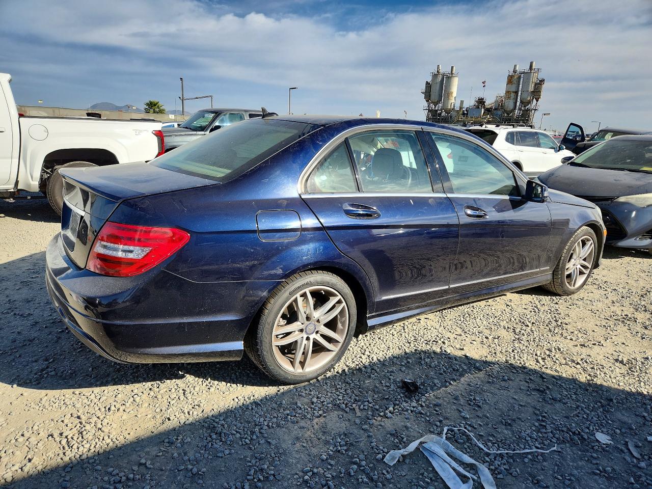 2014 MERCEDES-BENZ C 250 photo 7