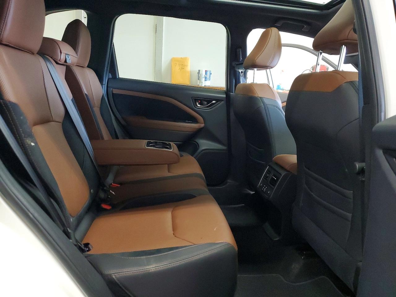2025 SUBARU FORESTER TOURING photo 10