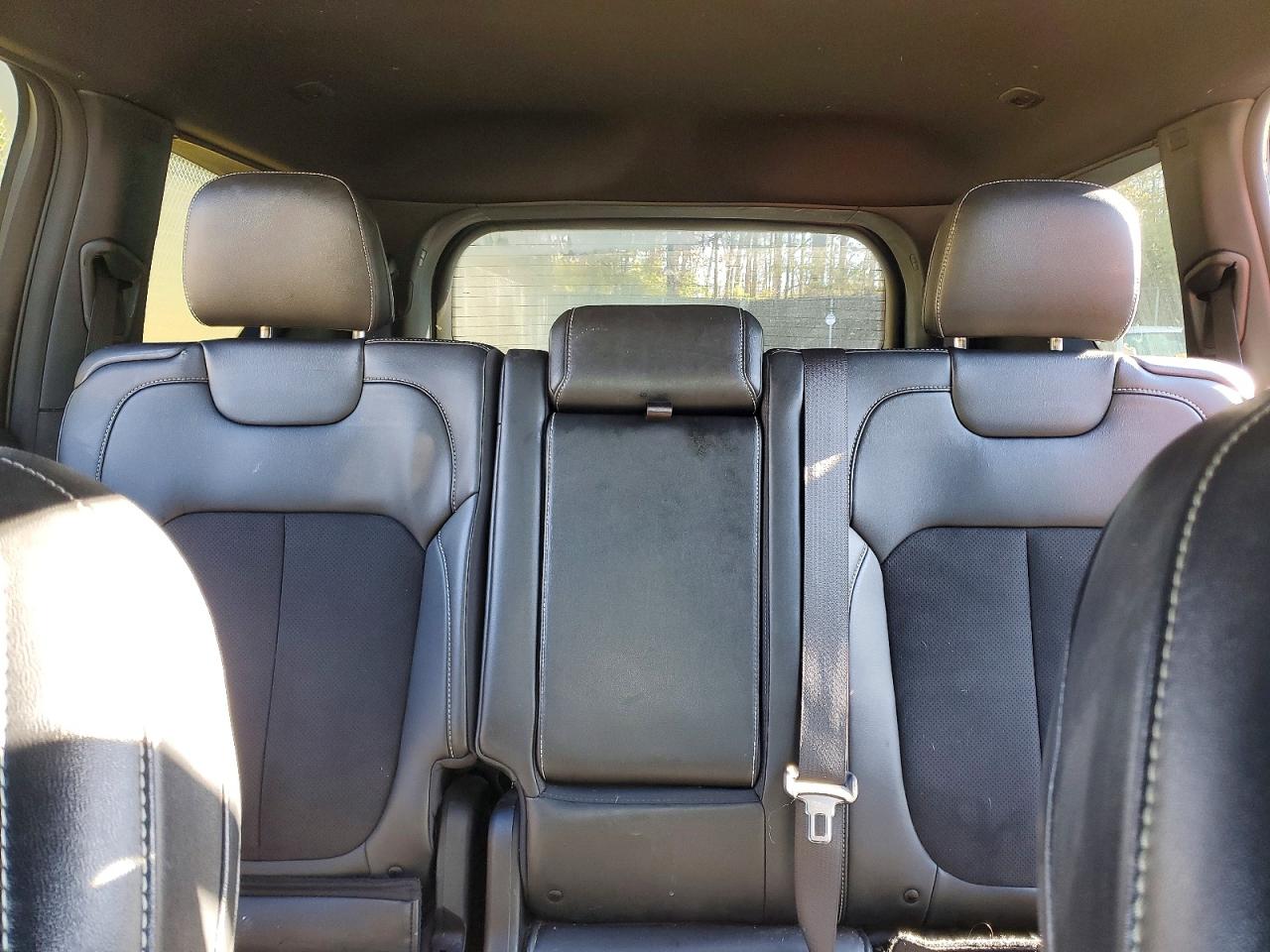 2022 JEEP GRAND CHEROKEE L LAREDO photo 10