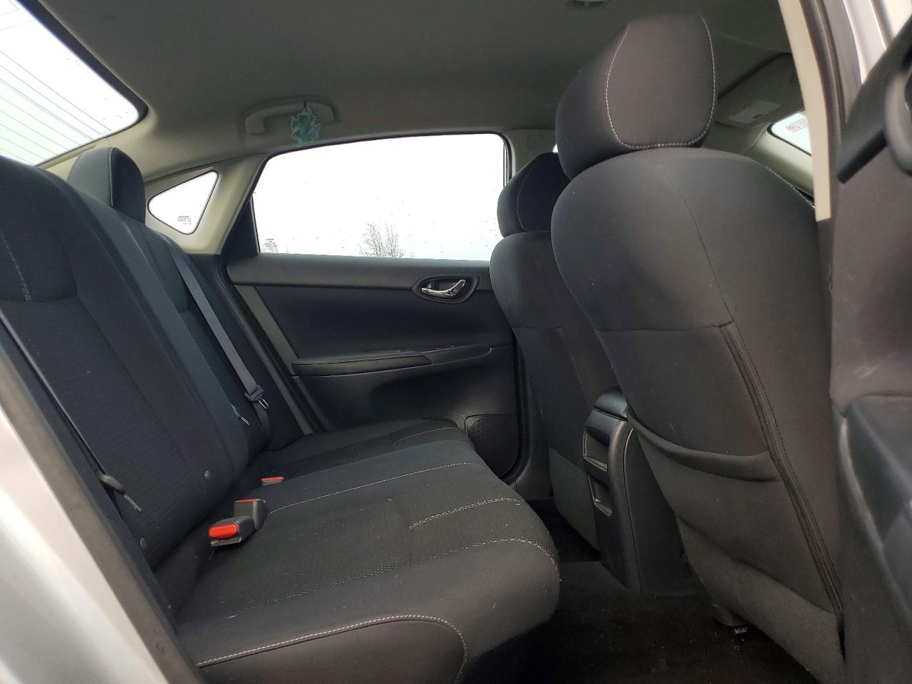 2016 NISSAN SENTRA S photo 10