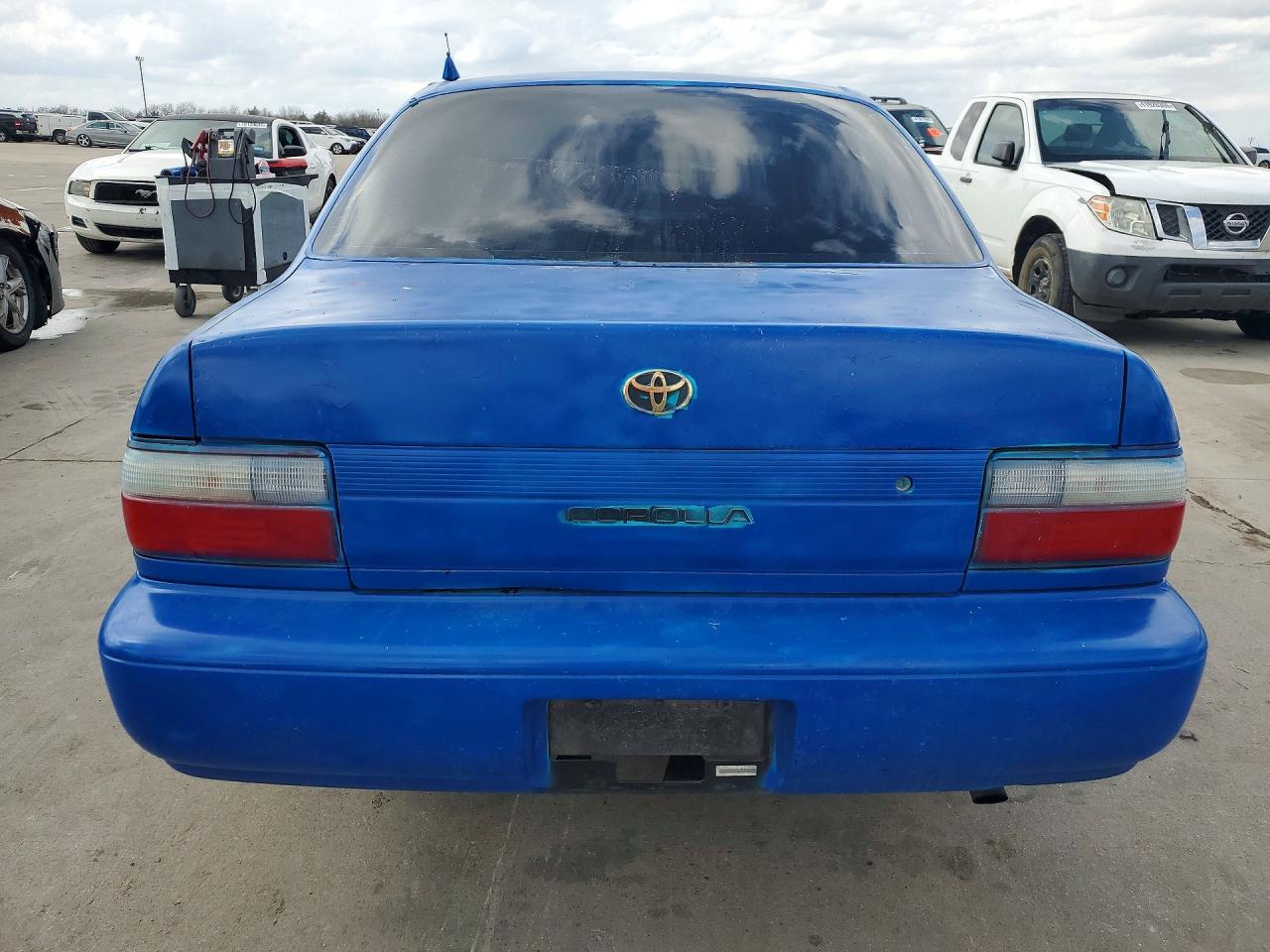 1995 TOYOTA COROLLA DX photo 6