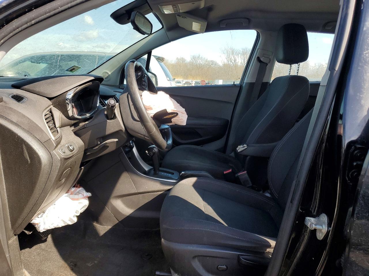 2019 CHEVROLET TRAX LS photo 7