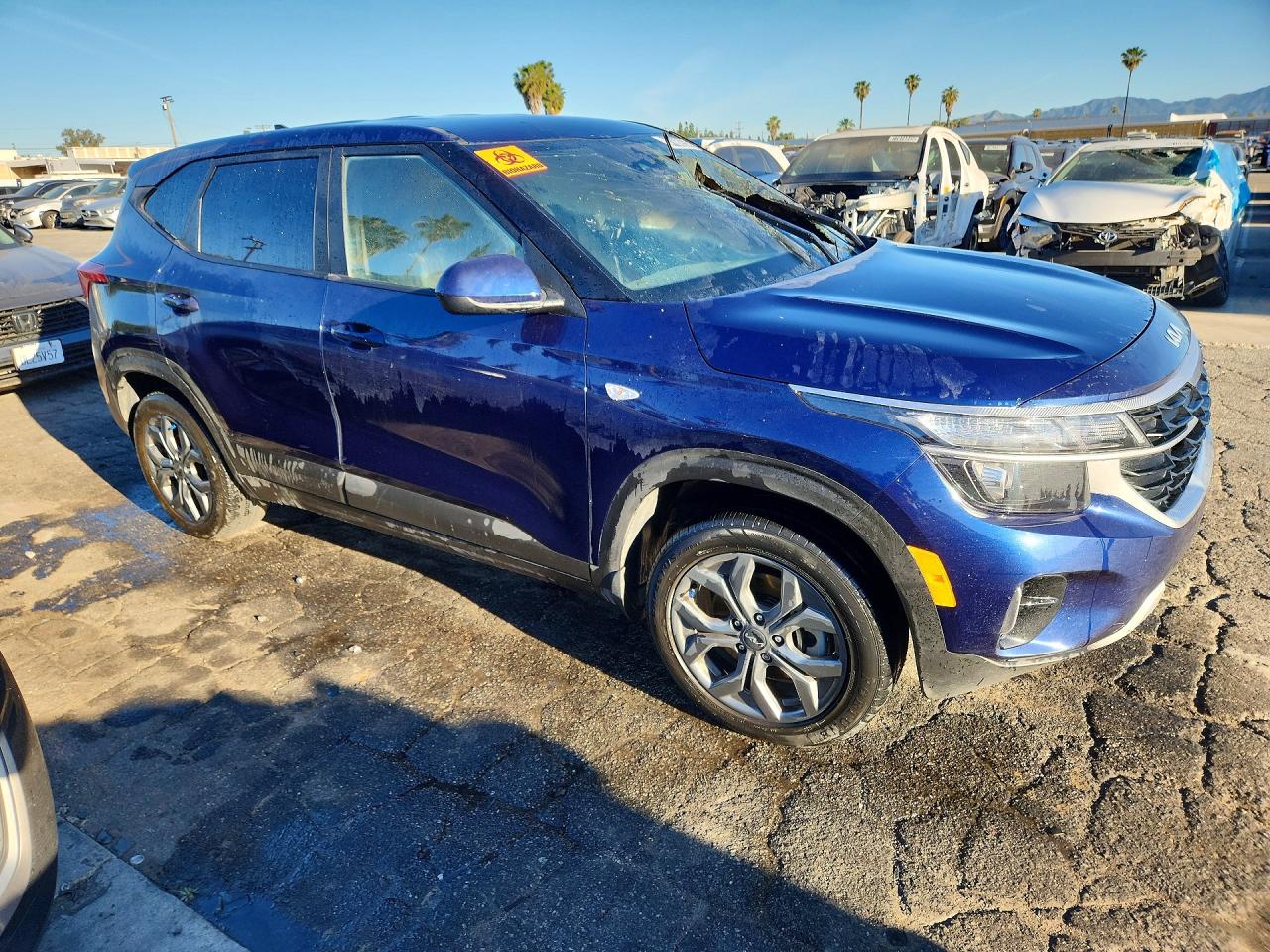 2025 KIA SELTOS LX photo 7