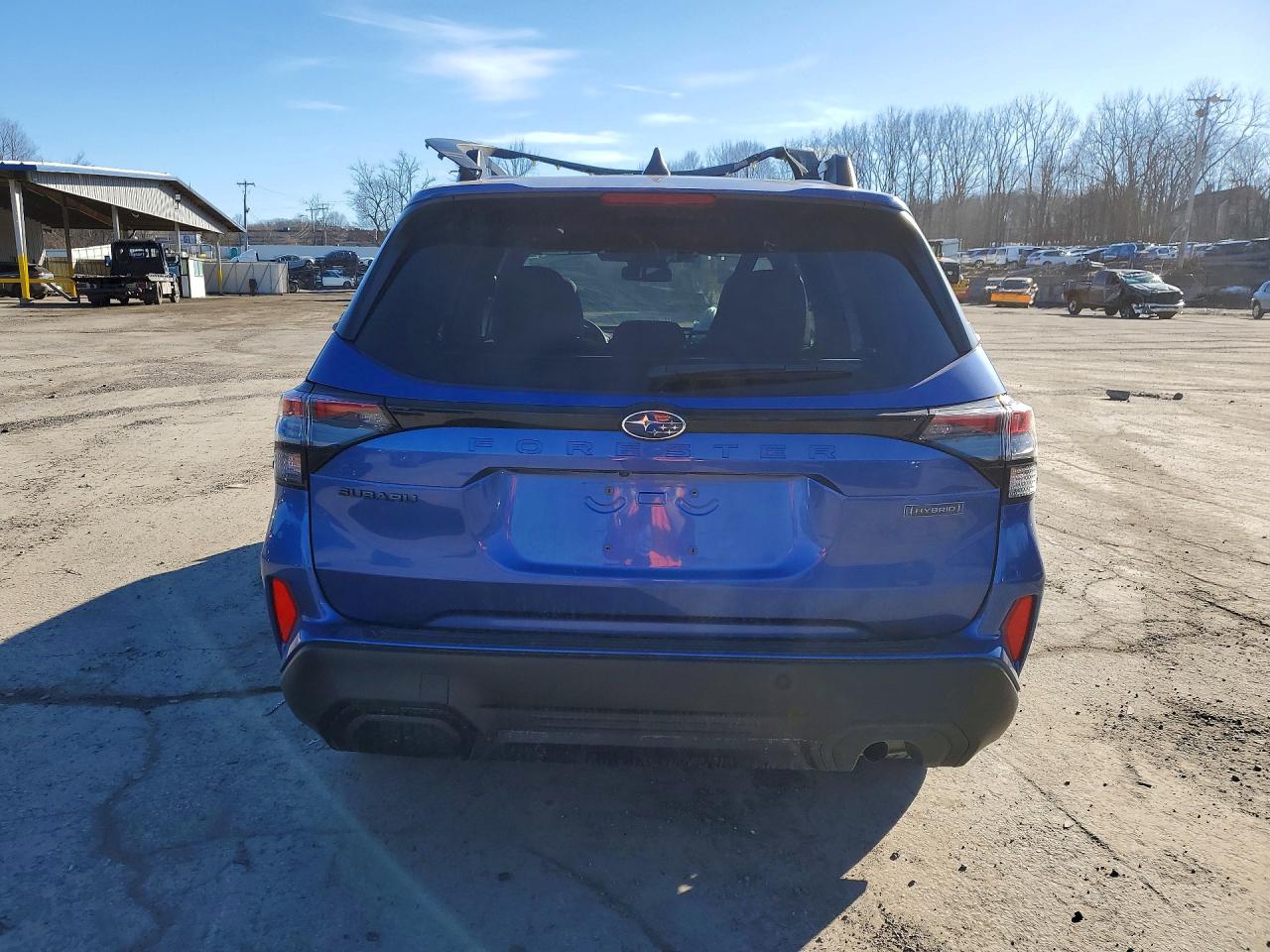 2025 SUBARU FORESTER PREMIUM photo 11