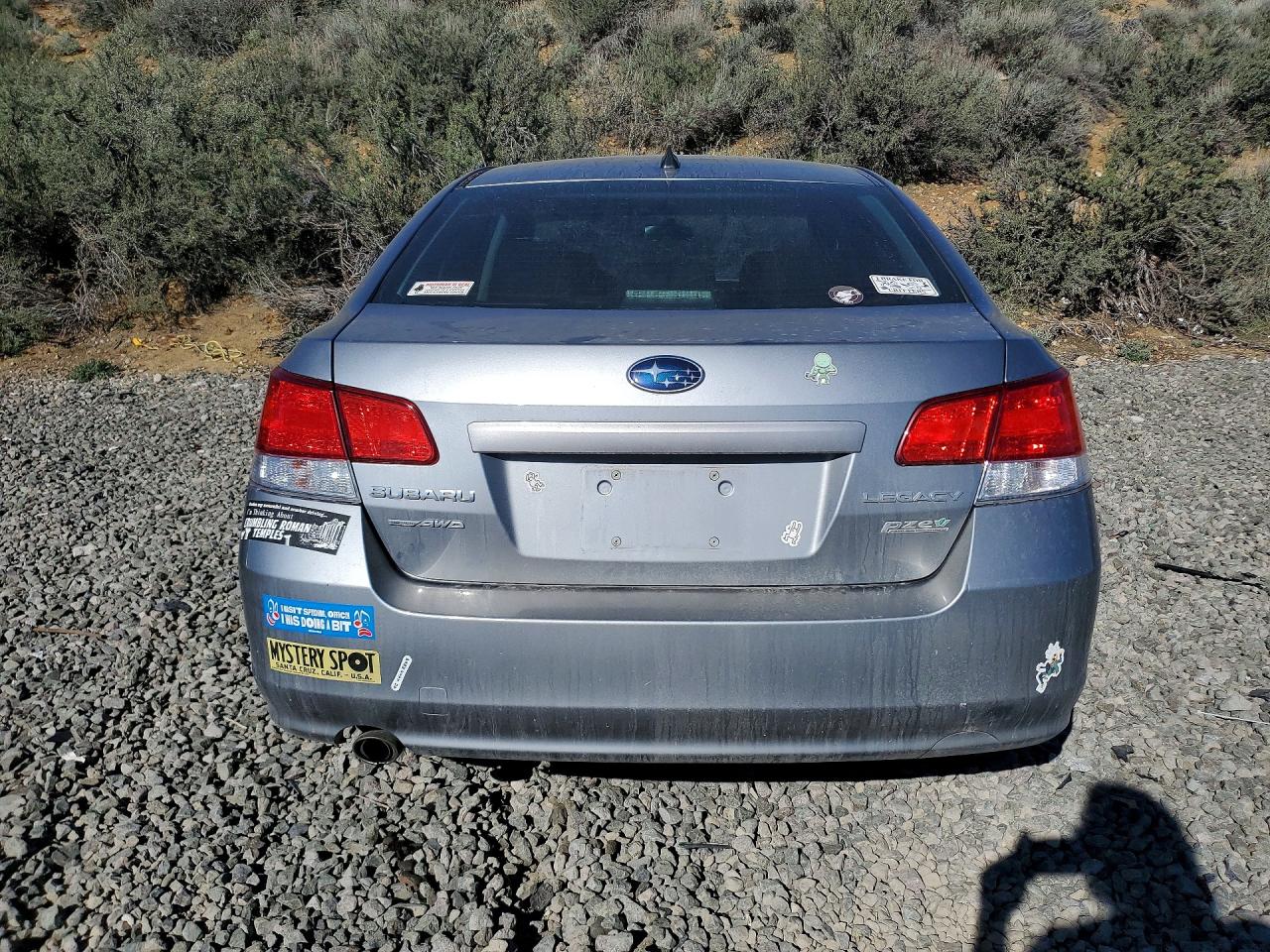 2011 SUBARU LEGACY 2.5I PREMIUM photo 11