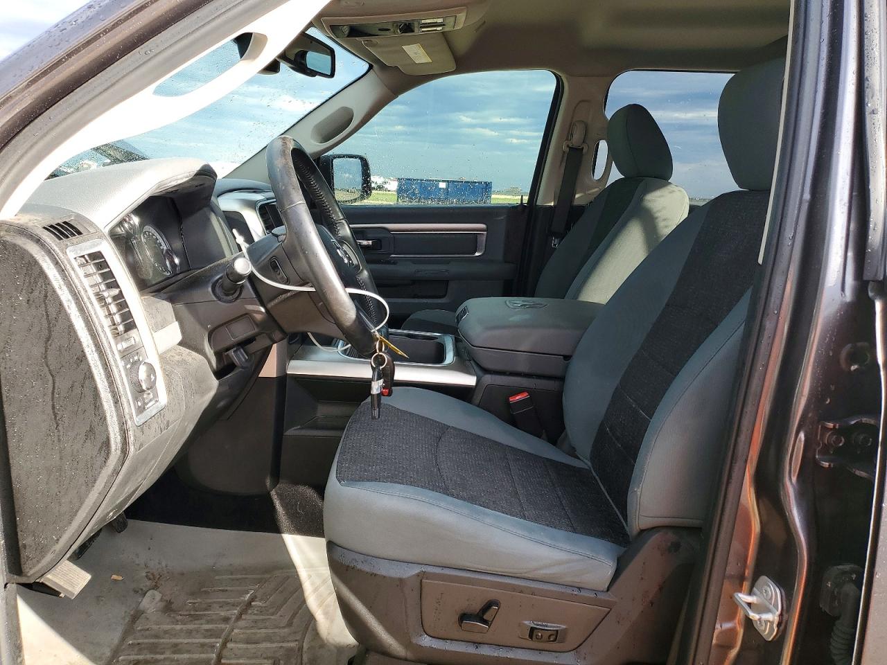 2019 RAM 1500 CLASSIC SLT photo 7
