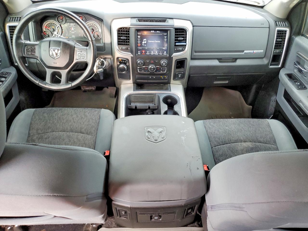 2019 RAM 1500 CLASSIC SLT photo 8