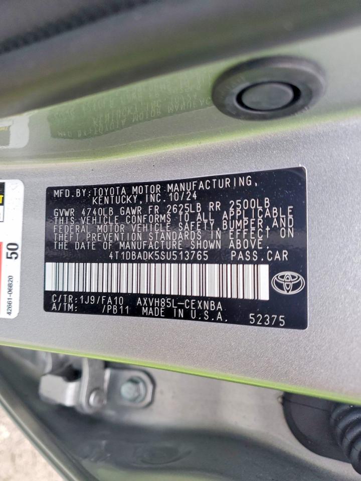 2025 TOYOTA CAMRY LE photo 34