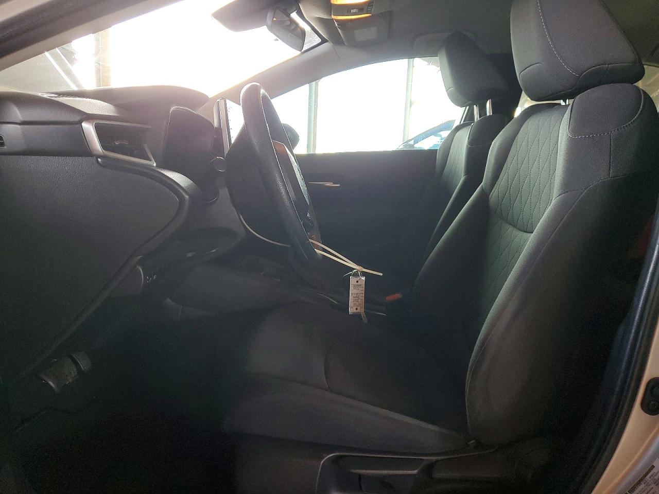 2020 TOYOTA COROLLA LE photo 7