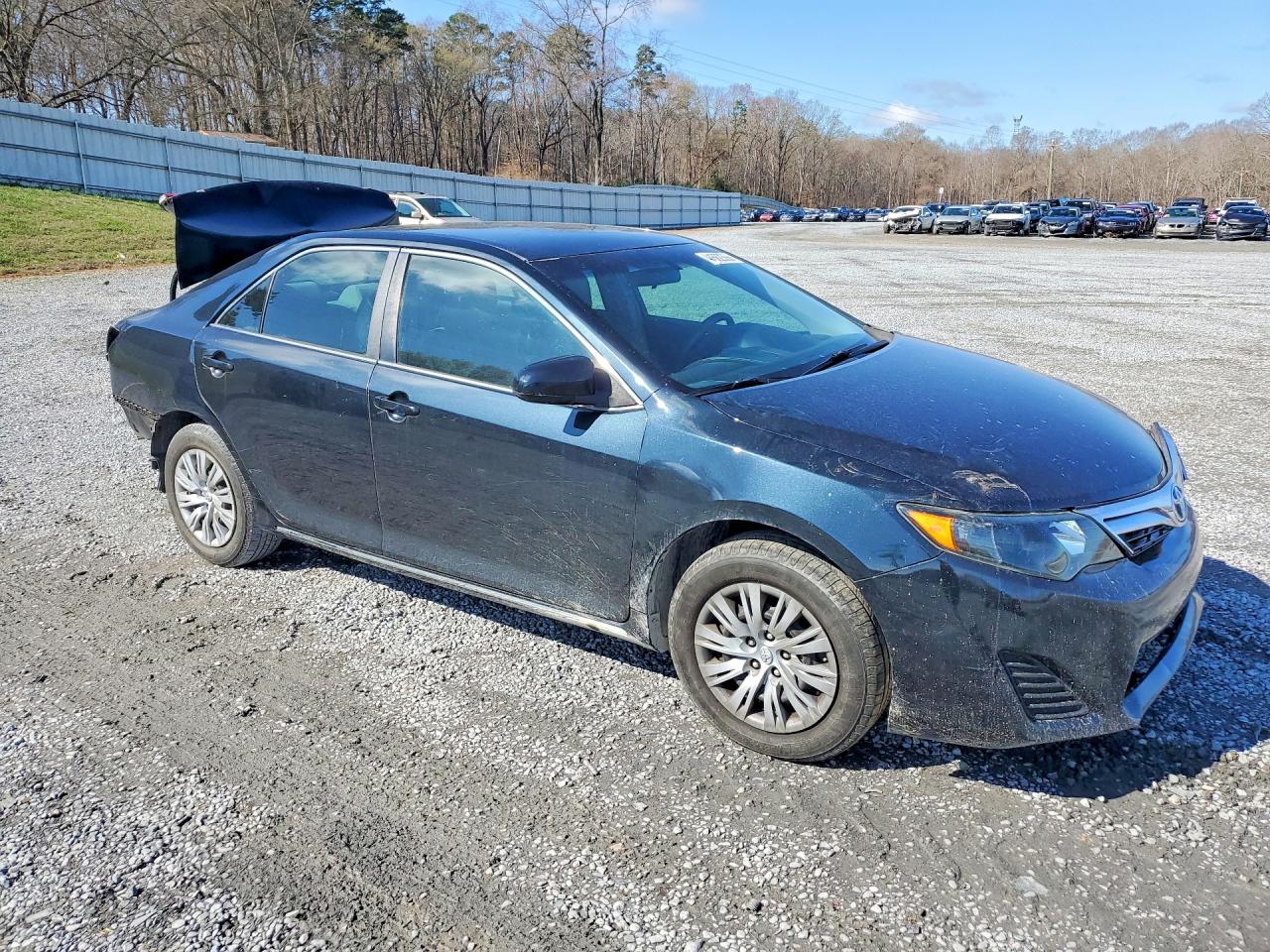 2012 TOYOTA CAMRY LE photo 10