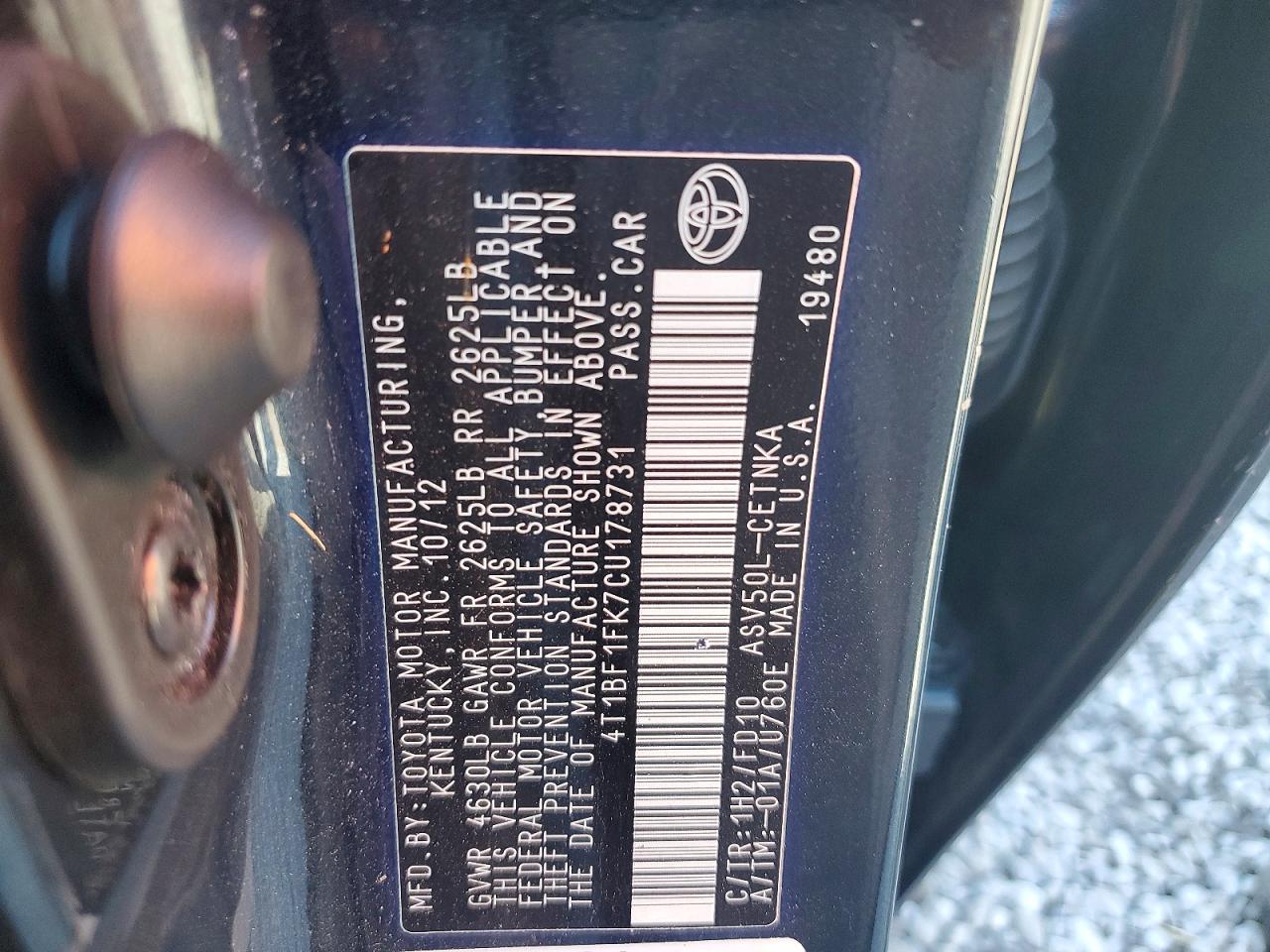 2012 TOYOTA CAMRY LE photo 34