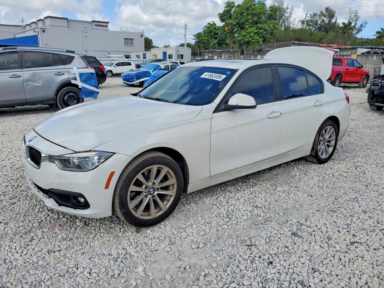 2018 BMW 320