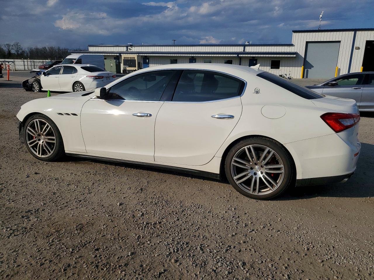 2014 MASERATI GHIBLI S photo 3