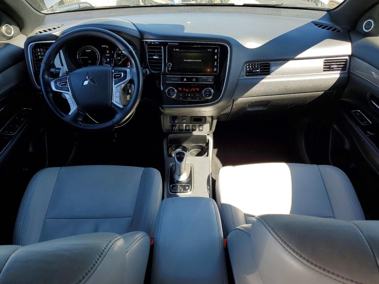 2019 MITSUBISHI OUTLANDER SEL photo 8