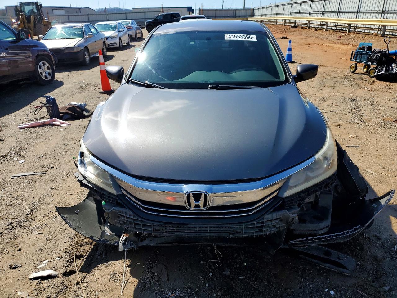 2016 HONDA ACCORD LX photo 13