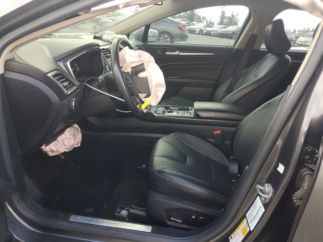 2020 FORD FUSION TITANIUM photo 7