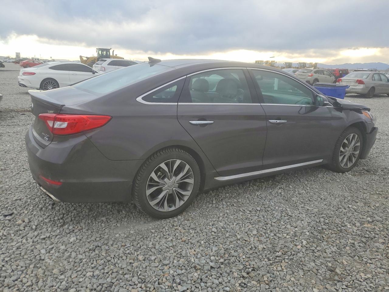 2015 HYUNDAI SONATA LIMITED 2.0T photo 7