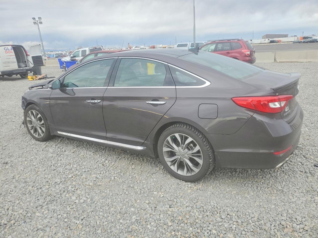 2015 HYUNDAI SONATA LIMITED 2.0T photo 4