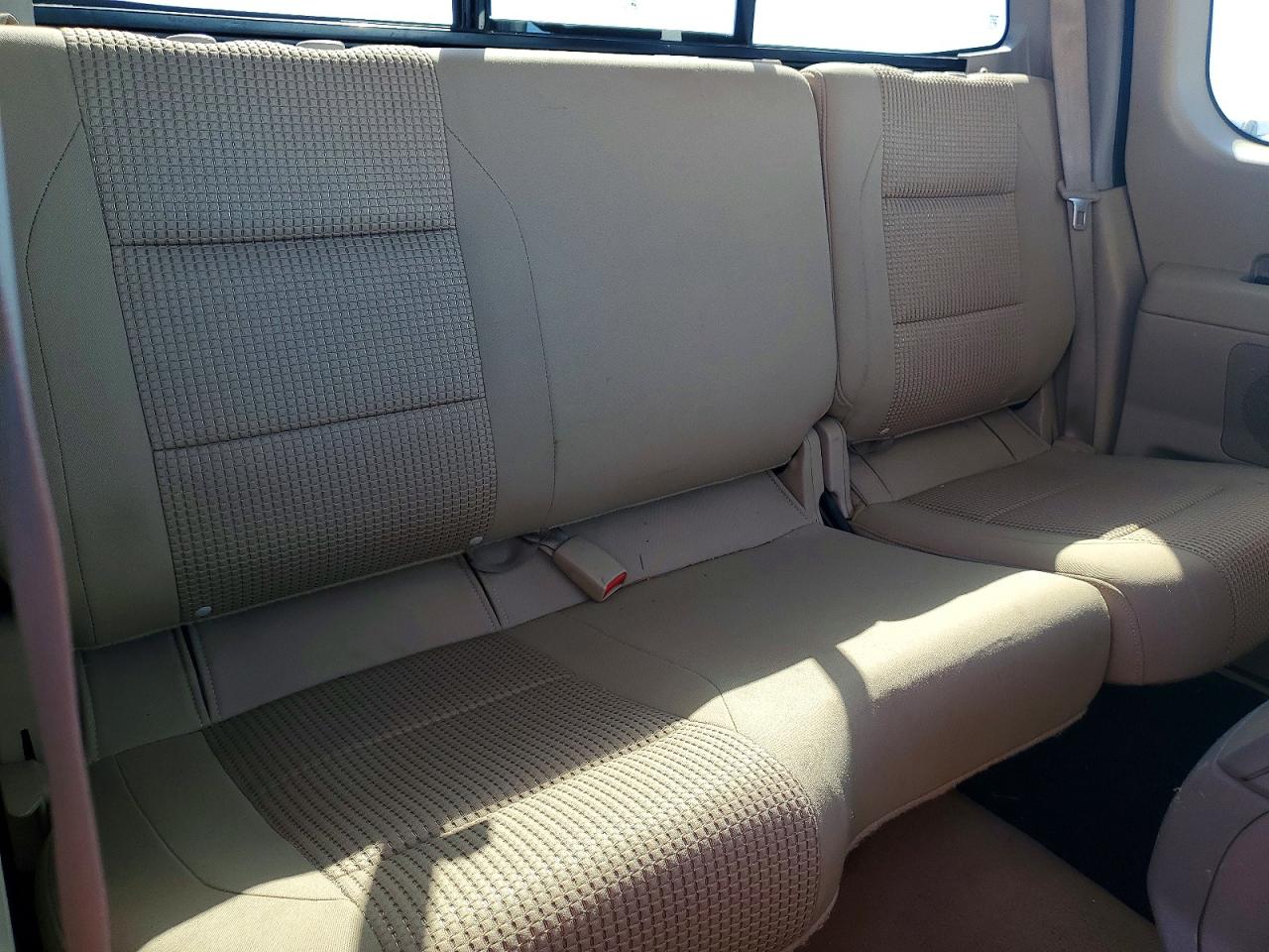 2012 NISSAN TITAN SV photo 10
