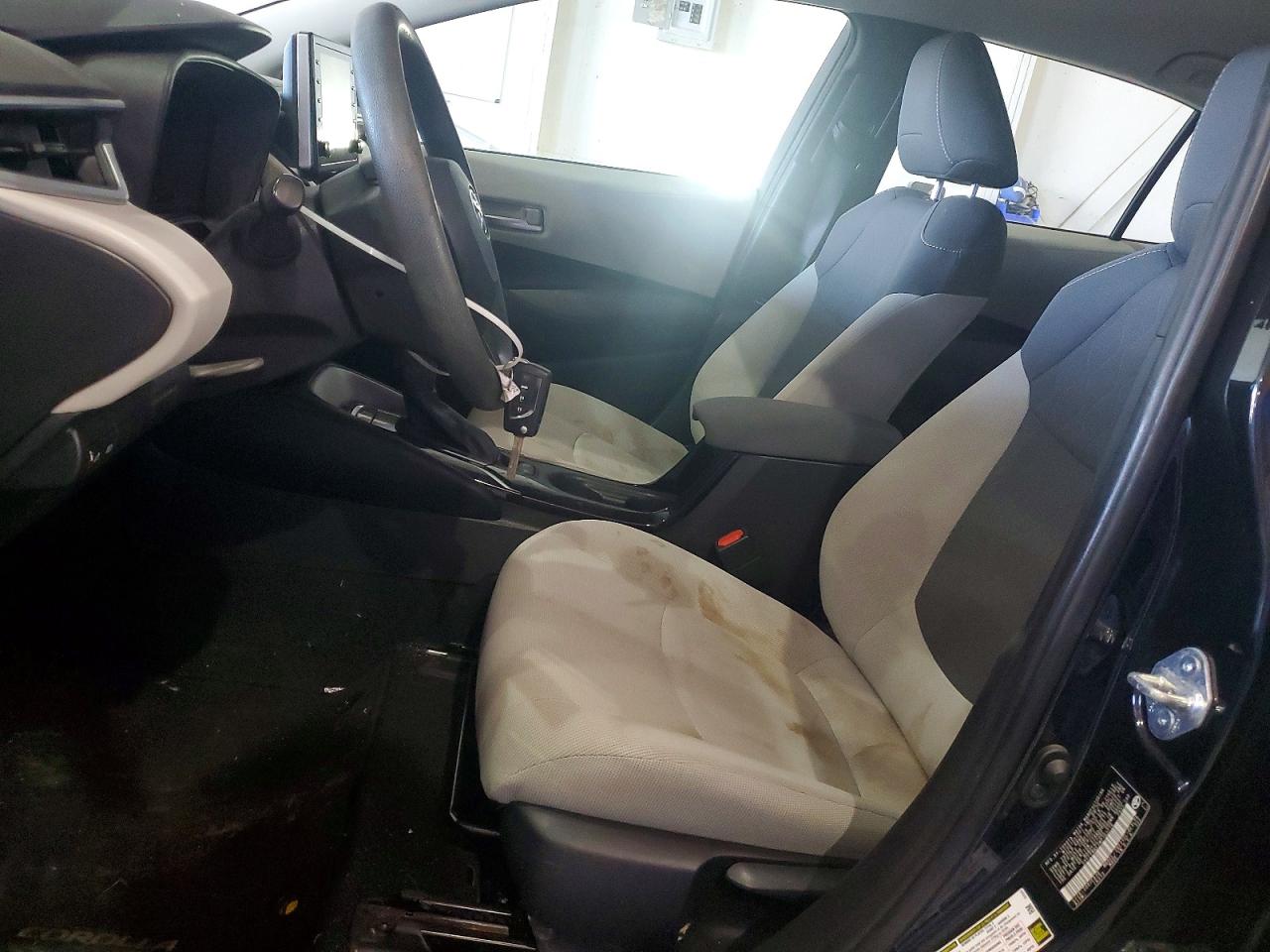 2021 TOYOTA COROLLA photo 19