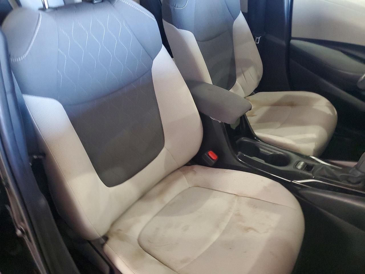 2021 TOYOTA COROLLA photo 28