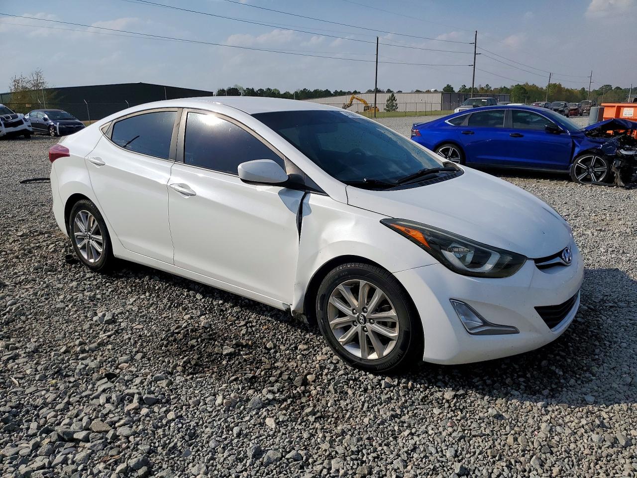 2016 HYUNDAI ELANTRA SE photo 4
