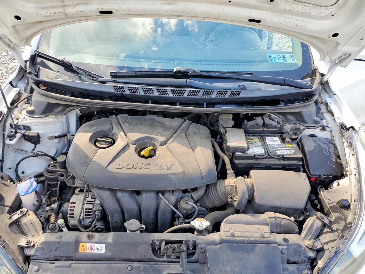 2016 HYUNDAI ELANTRA SE photo 11