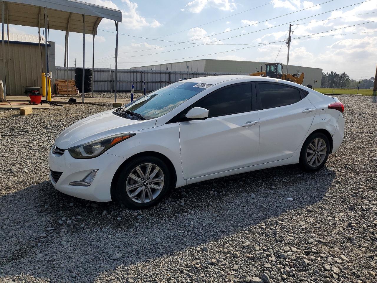 2016 HYUNDAI ELANTRA