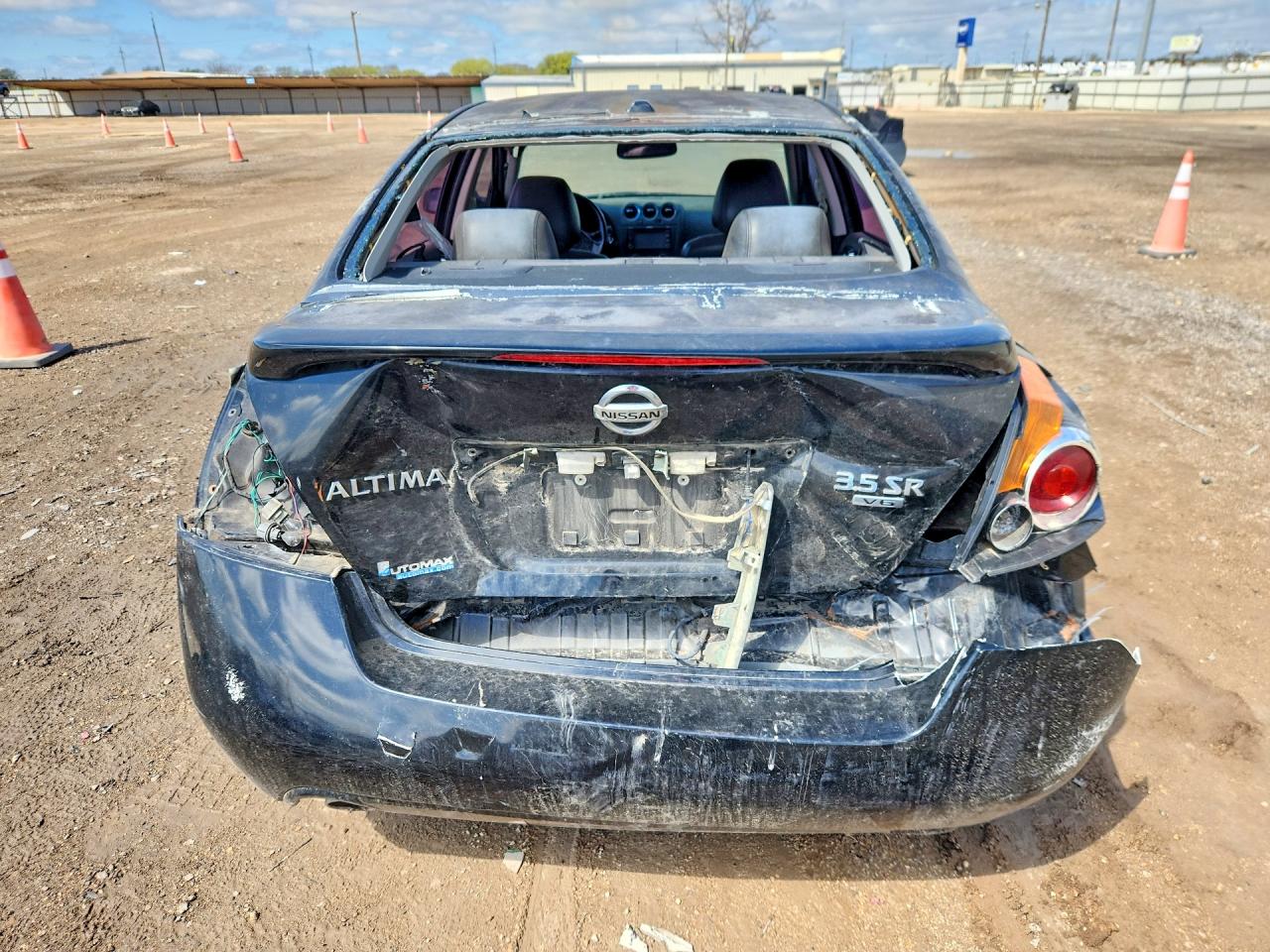 2011 NISSAN ALTIMA 3.5 SR photo 16