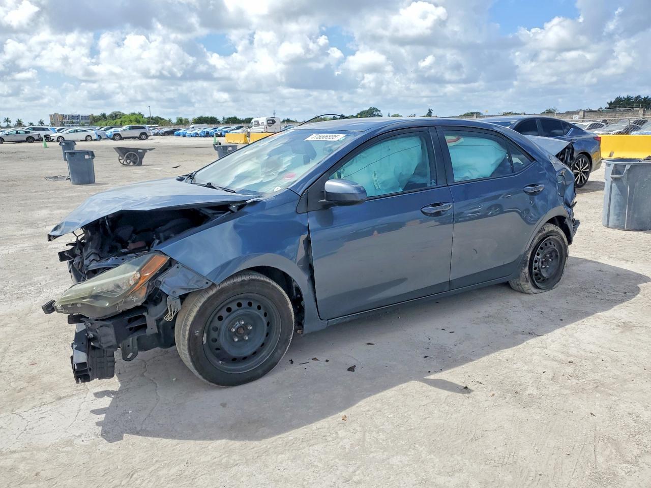2017 TOYOTA COROLLA