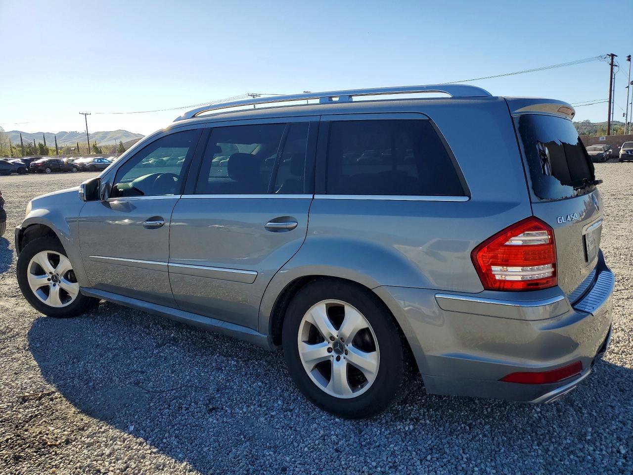 2011 MERCEDES-BENZ GL 450 4MATIC photo 2